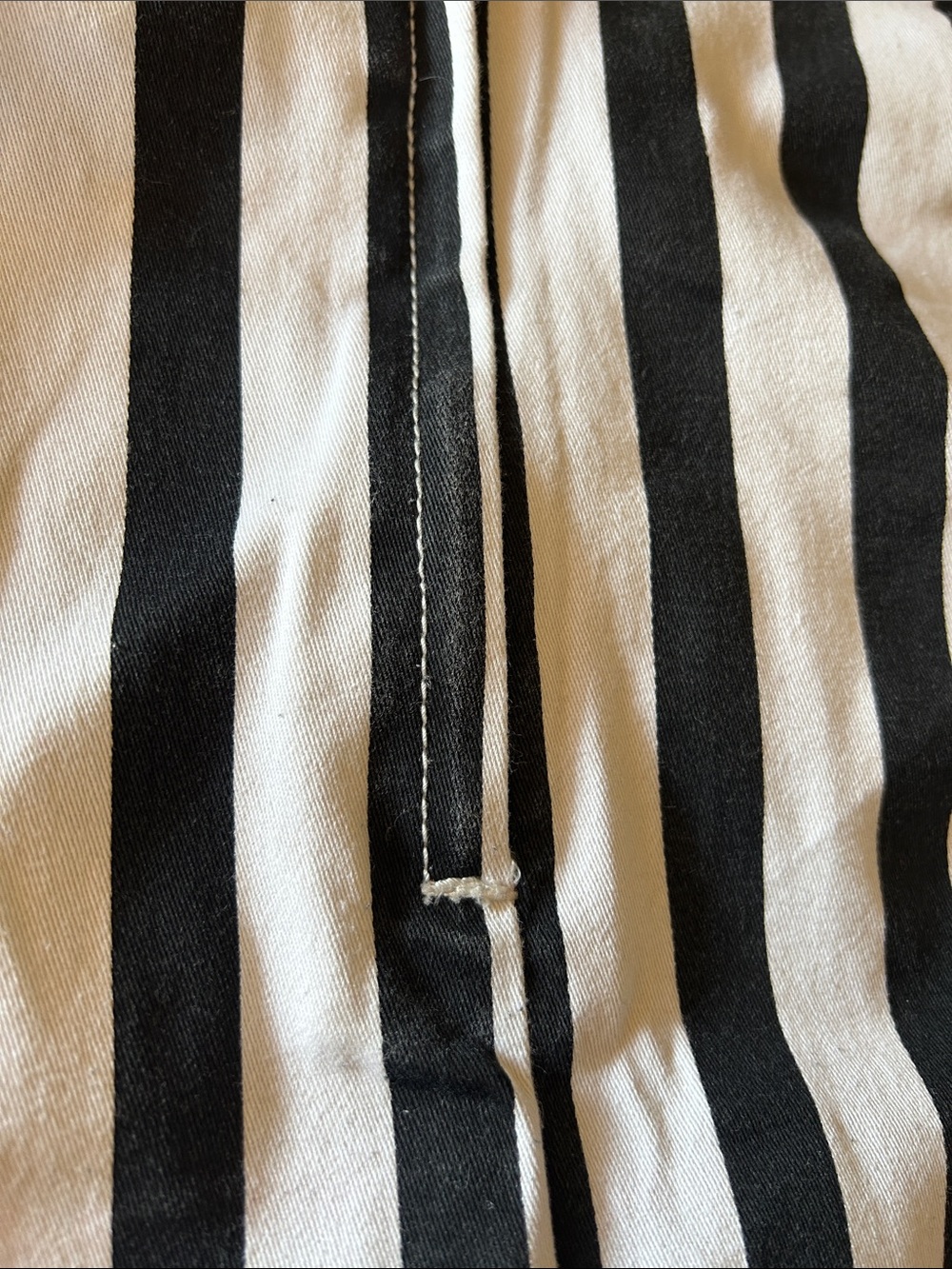 Divided by H&M - Beetlejuice Striped Mini-Skirt - Picture 9 of 9